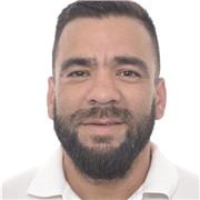 Licenciado en Educación en Lengua y Literatura. Con un Máster en Innovaciones Esucativas.